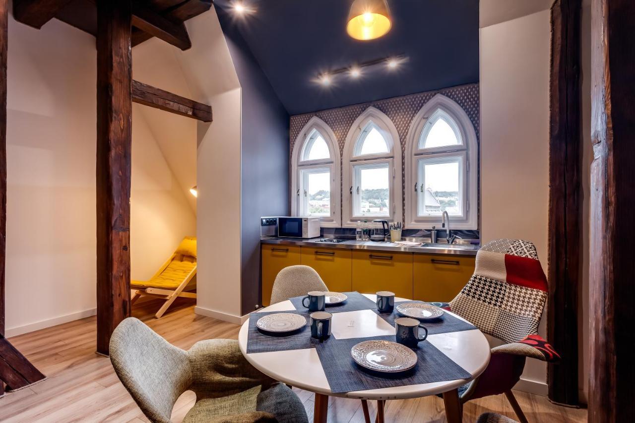 Leogrand Apartments On Kniazia Romana 6 Львов Экстерьер фото