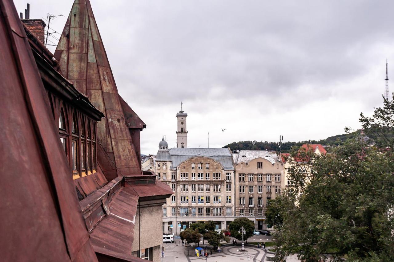 Leogrand Apartments On Kniazia Romana 6 Львов Экстерьер фото