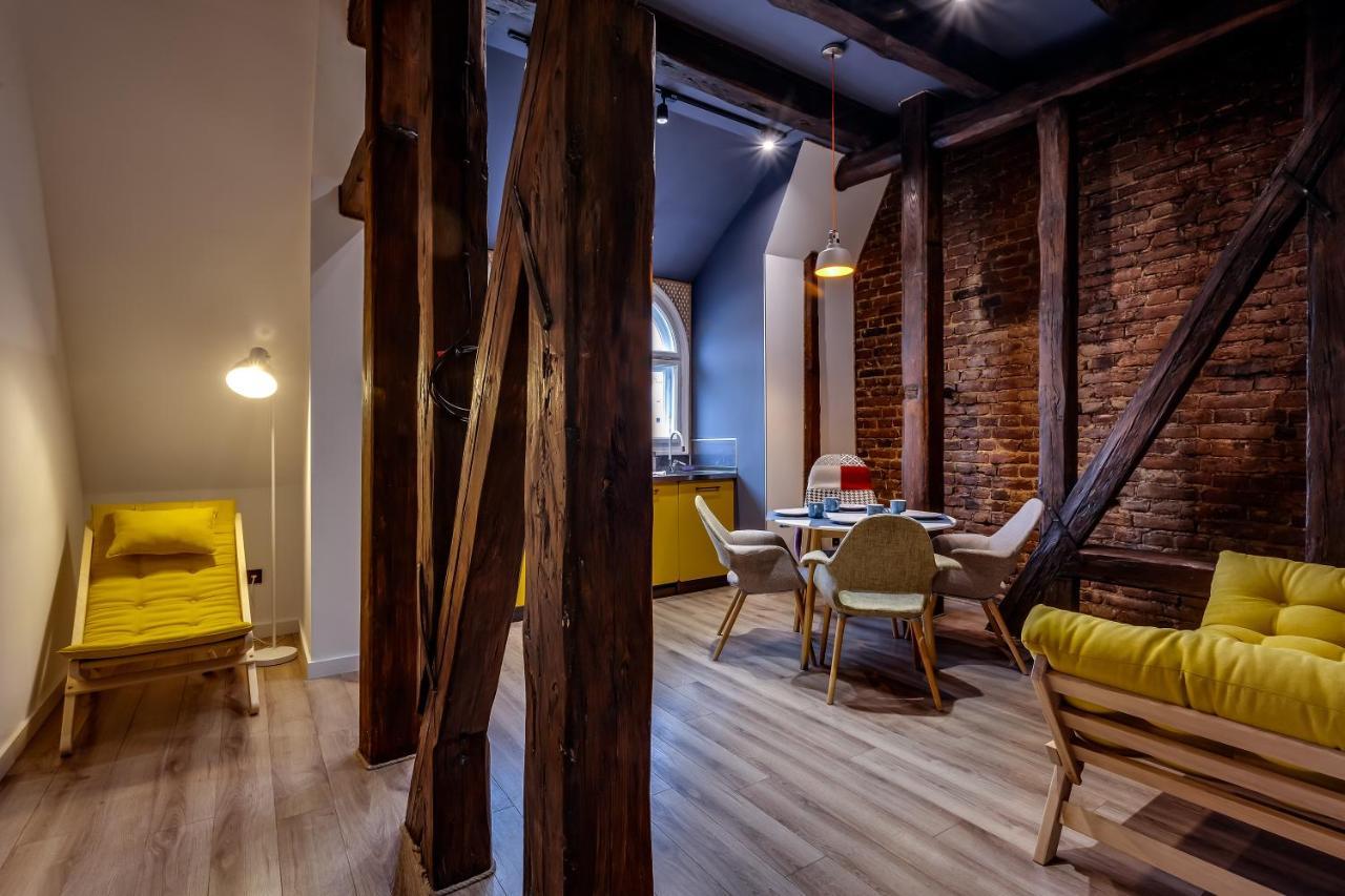 Leogrand Apartments On Kniazia Romana 6 Львов Экстерьер фото
