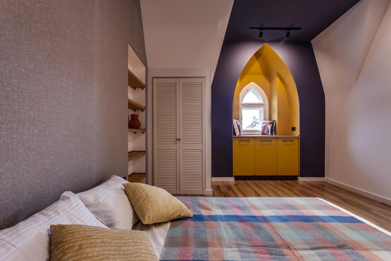 Leogrand Apartments On Kniazia Romana 6 Львов Экстерьер фото